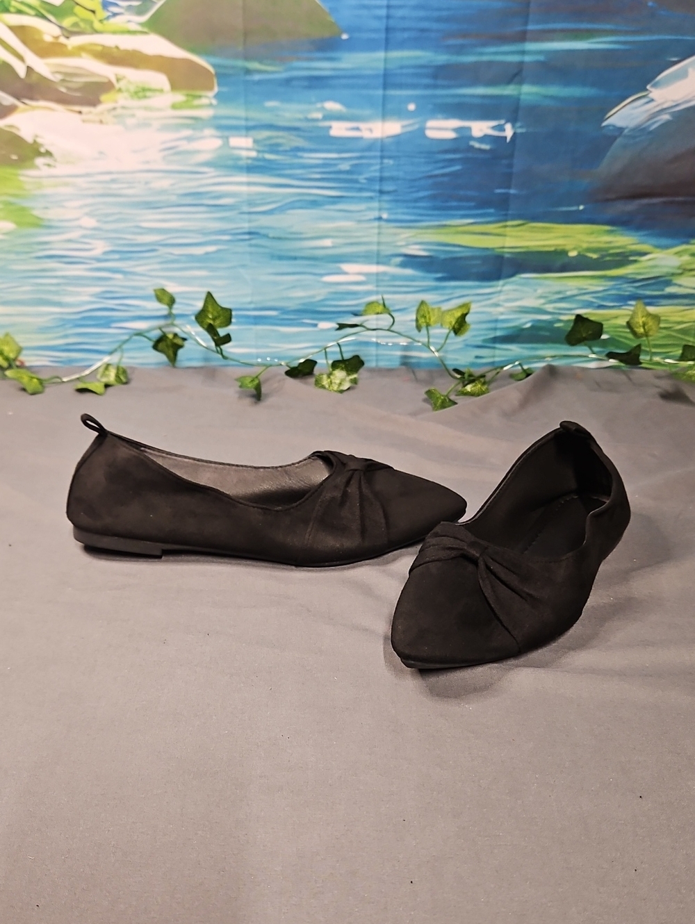 Unbrandrd Black Pointed Toe Knot Ballet Flats - Women